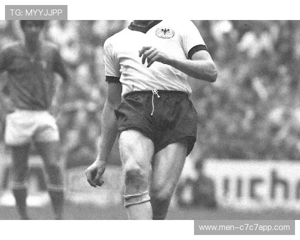 通过照片线索识别足球巨星姓名挑战一起来猜猜这些球员是谁吧